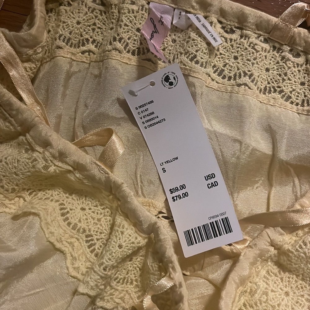 Urban Outfitters yellow romper - Picture 2 of 6